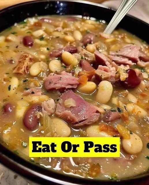 Hearty Navy Bean and Ham Hock Soup