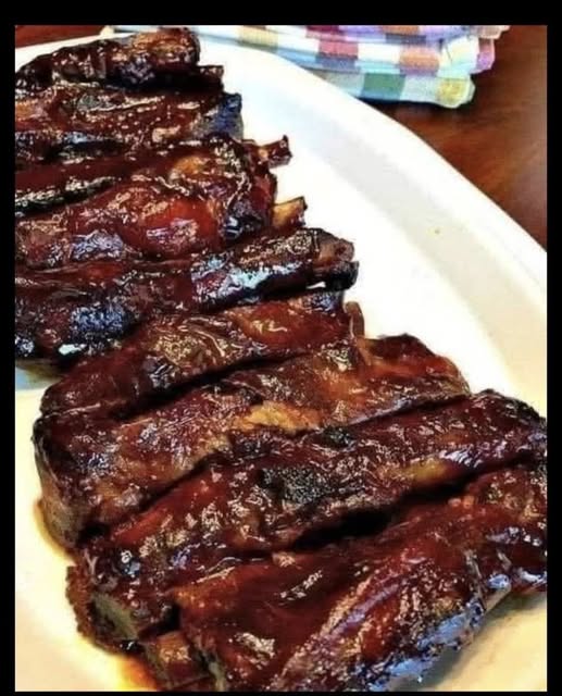 Yummy Slow Cooker Barbequed Beef Ribs
