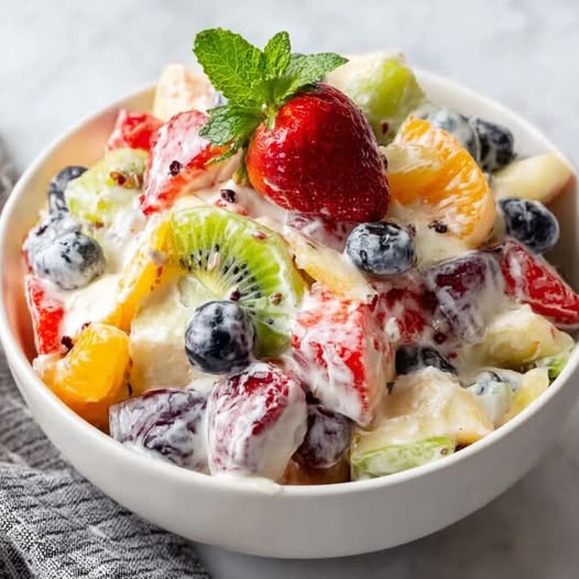 Creamy Mixed Fruit Salad