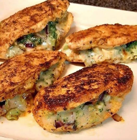 Cheesy Broccoli-Stuffed Chicken Breasts