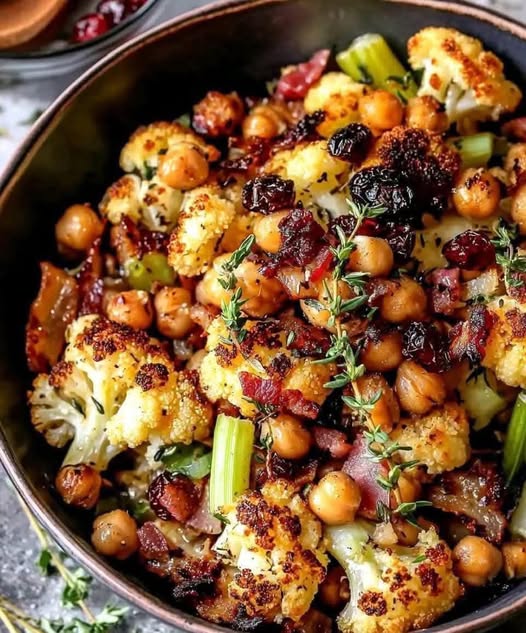 Spiced Cauliflower and Chickpeas