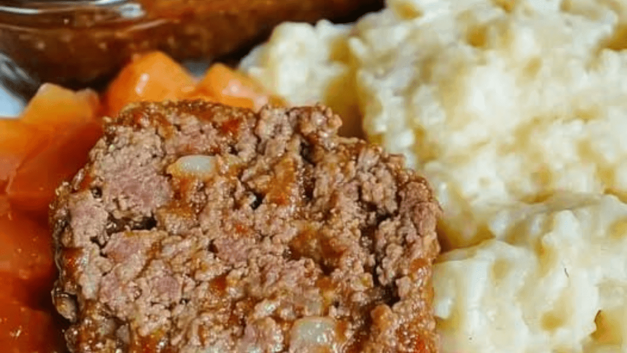 Classic Homemade Meatloaf Recipe